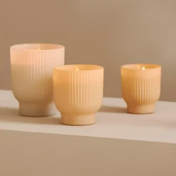 MONA Bougie Parfumée Crème